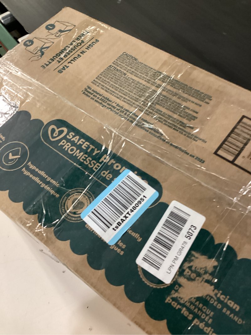 Condition photo showing New/Like New for pampers swaddlers diapers, size 5 (20-37 lbs), 132 count, absorbent, keeps baby dry and comfortable, skin safe disposable baby diaper (packaging may vary) size 5 132