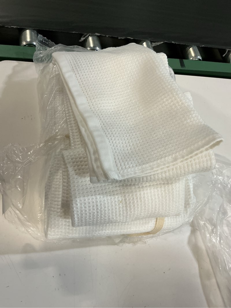 Condition photo showing Good Condition for turkish waffle terry bath towel bundle color ivory