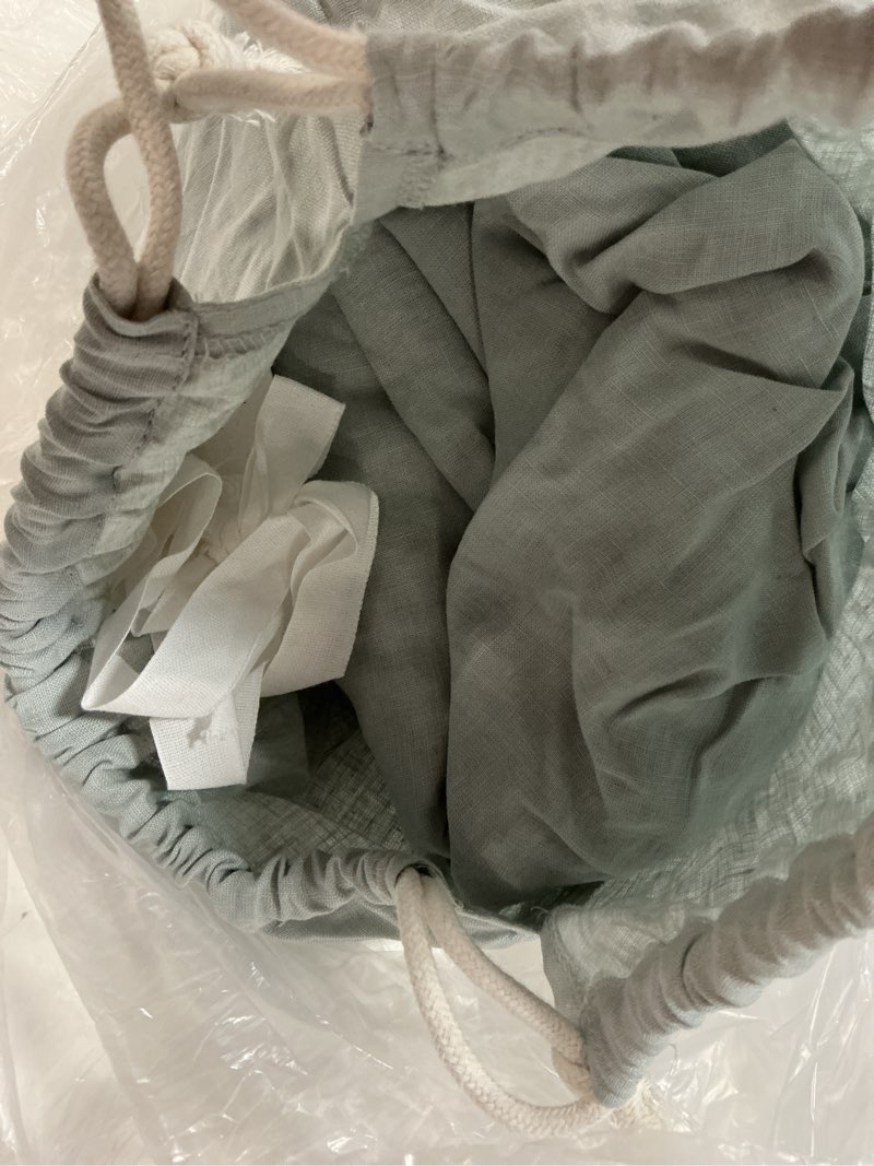 Condition photo showing Good Condition for european linen sheet set, king, mist