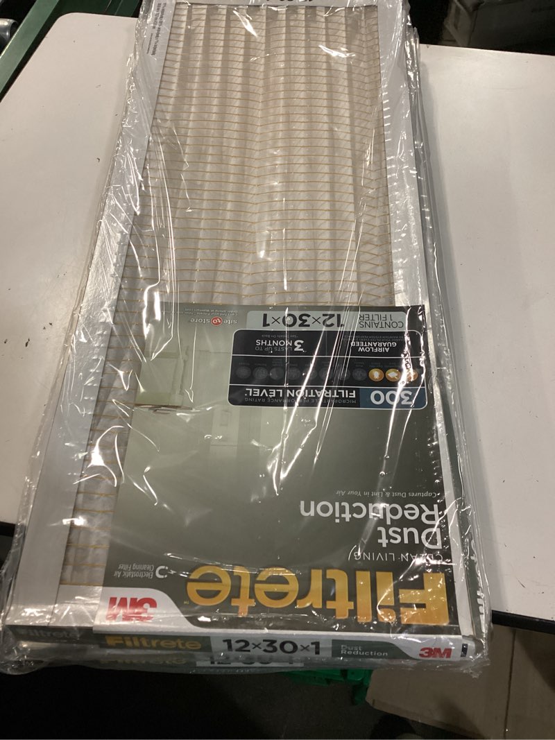 Condition photo showing New/Like New for filtrete 342dc-6 dust reduction filter 12x30x1 4pack
