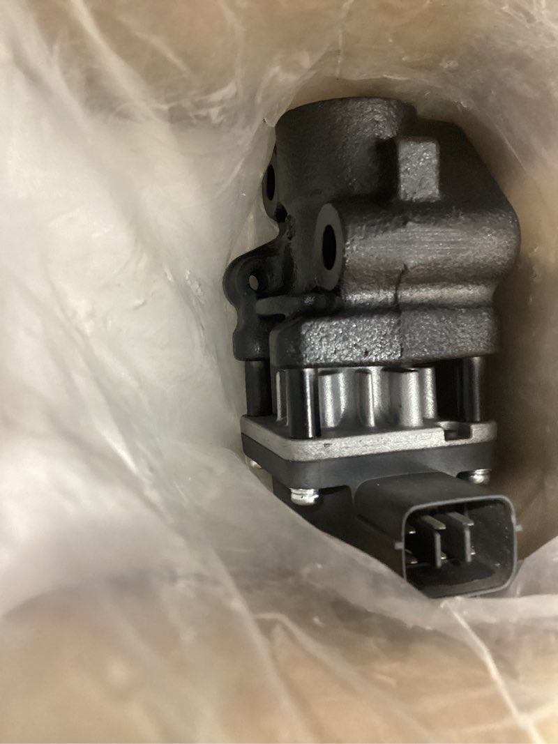 Condition photo showing Good Condition for EGV922 EGR Valve 18111-77E00 Compatible with Suzuki Aerio Esteem Grand Vitara Sidekick Tracker