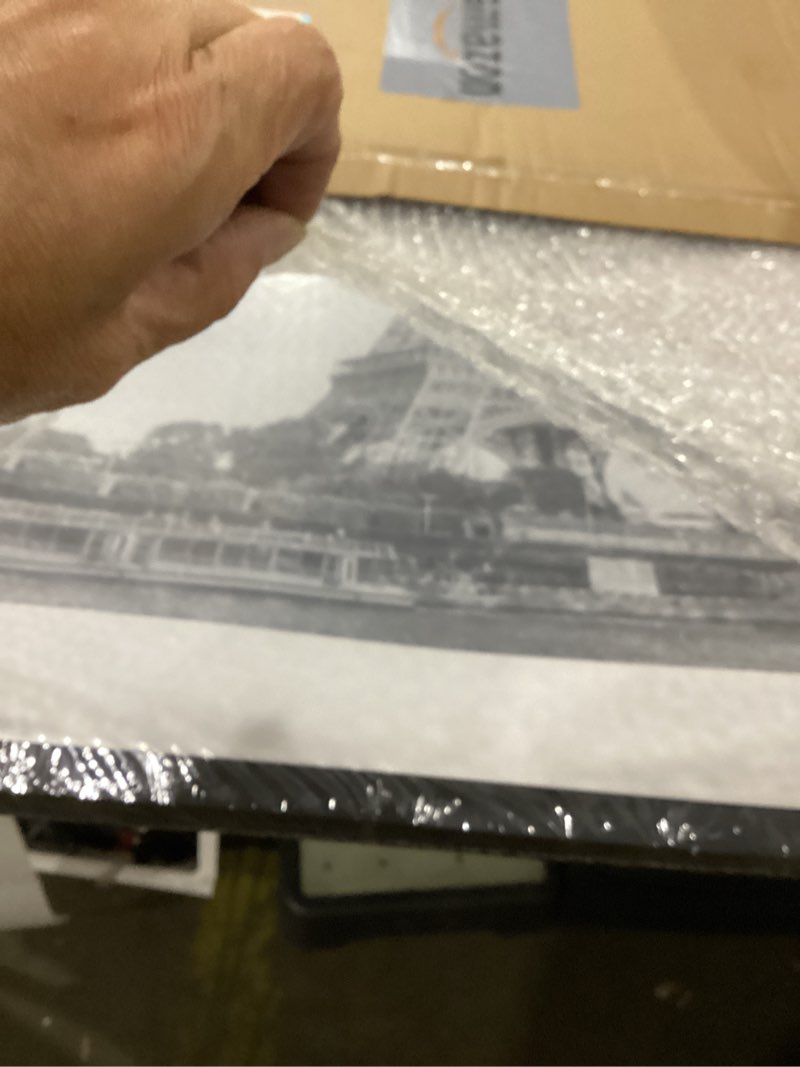 Condition photo showing Good Condition for upsimples 18x24 picture frame, display pictures 16x20 with mat or 18 x 24 without, wall hanging poster frames, black, 1 pack