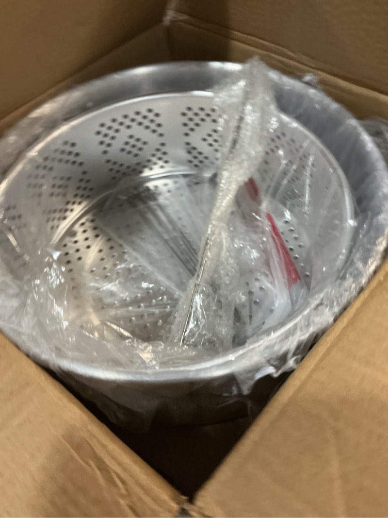 Condition photo showing Good Condition for veralune 10qt outdoor fish fryer kit, heavy-duty aluminum pot & 10qt basket with syringe, fixing rod, thermometer cooking chicken wings, seafood, french fries