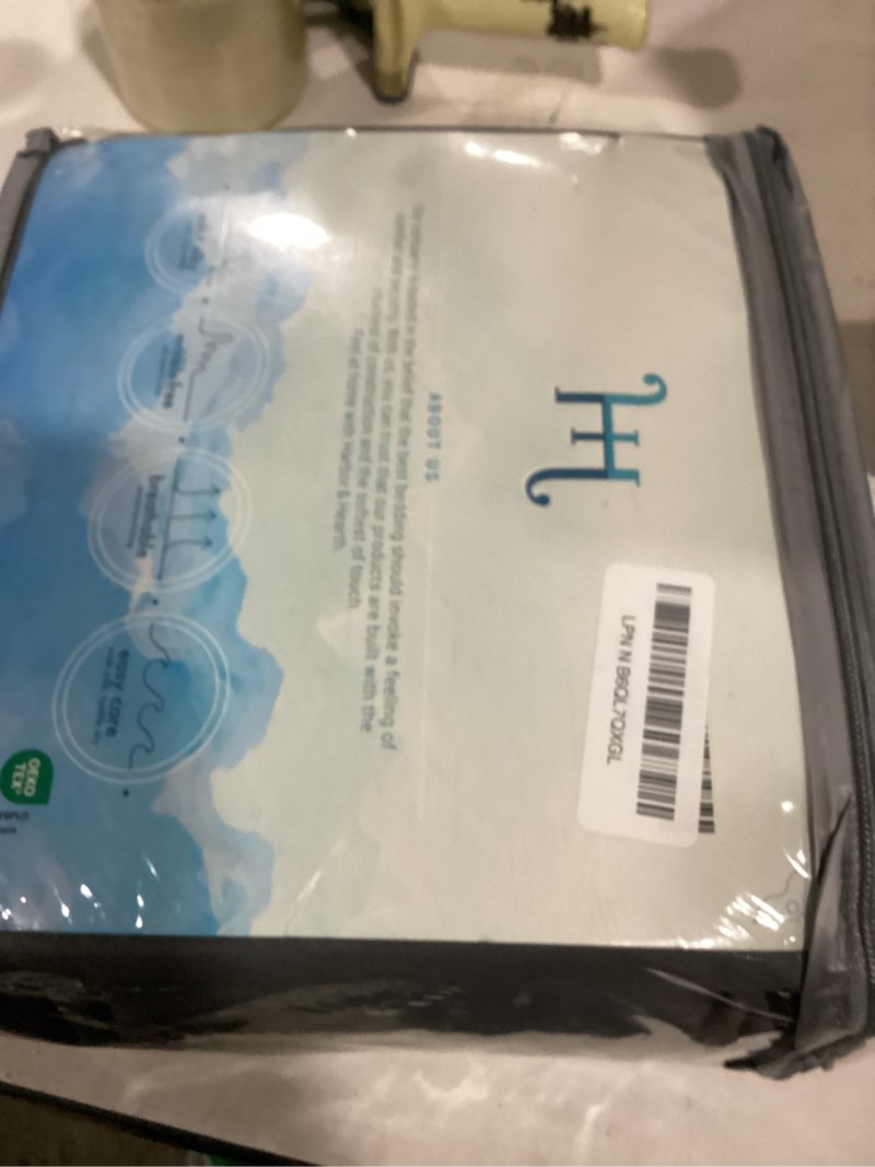 Condition photo showing Good Condition for Hearth & Harbor Extra Deep Pocket King Size Sheets Sets - Fits Mattress 18-24 Inches Deep - Extra Deep Pocket Sheets - 6 Piece King Size - Grey Charcoal Grey King