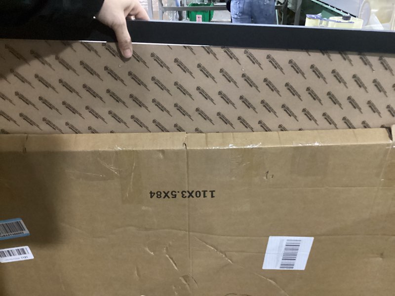 Veleclo 30x40 Picture Frame for Wall Display, 30x40 Black Picture Frame with Shatter Resistant Plexi