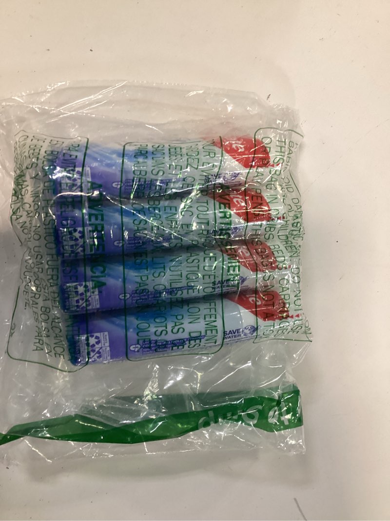 Condition photo showing New/Like New for Colgate 2-in-1 Whitening with Stain Lifters Toothpaste 4.60 Oz (4 Packs) 4.6 Ounce (Pack of 4)