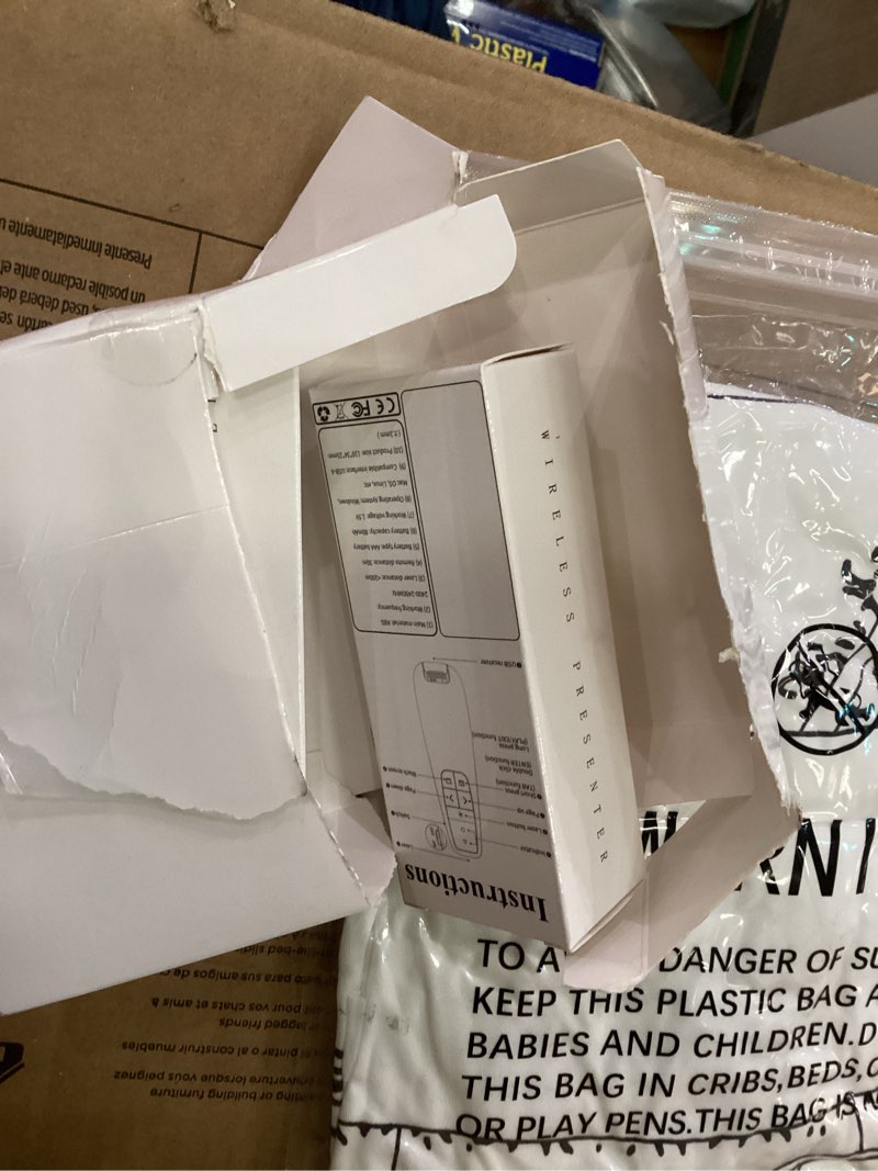 Condition photo showing Good Condition for Wireless presenter controllers