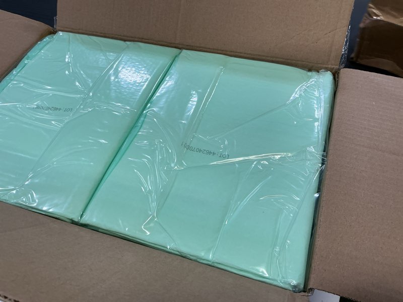 Condition photo showing New/Like New for Medline Super Absorbent Underpad, 36" x 36", 50 Count, Extra Large Disposable Incontinence Pads, Protective Bed Pads, Chucks, For Kids, Adults, Elderly, Furniture & Surface Protection Pee Pad 36 inches x 36 inches