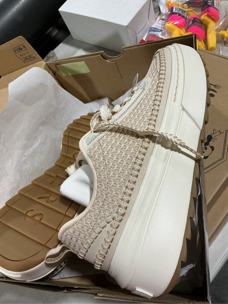 Condition photo showing New/Like New for Skechers Womens Cordova Saw-Day Off 9.5 Natural