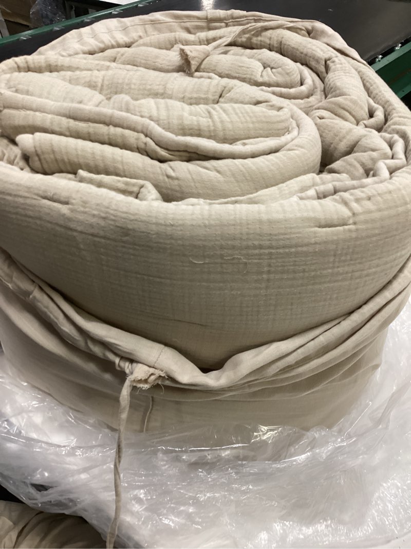 Condition photo showing As Is for quince organic cotton gauze dream quilt king  dune