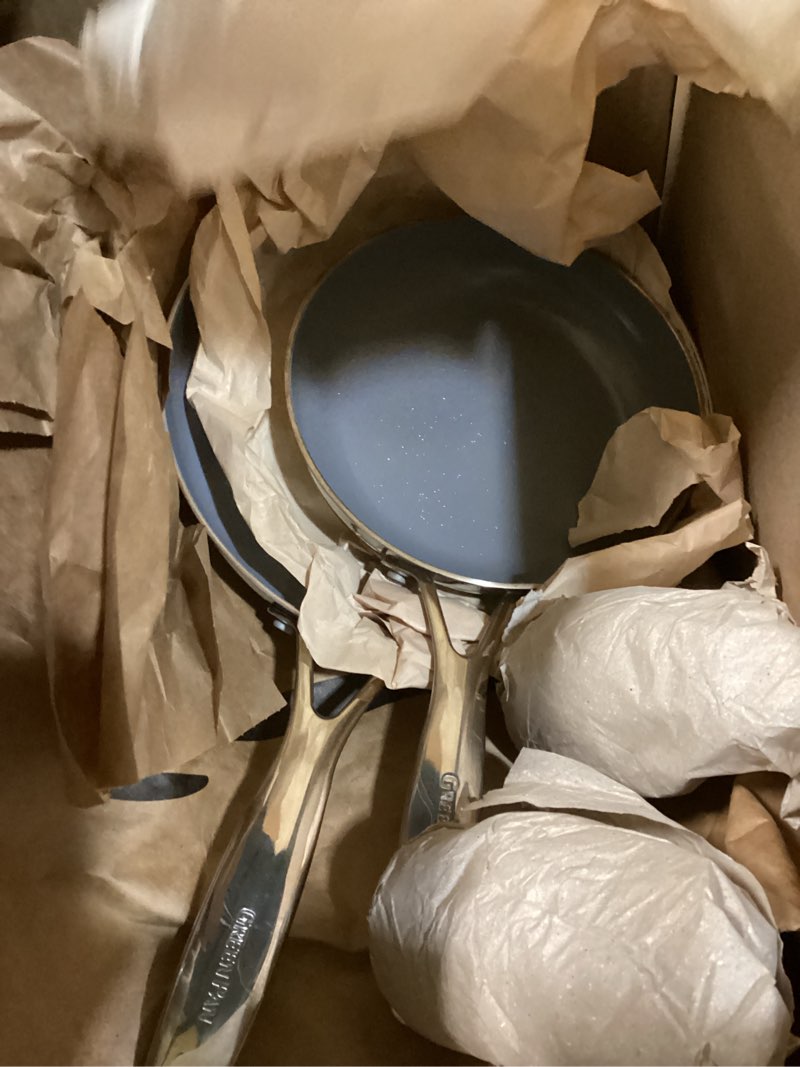 Condition photo showing Good Condition for GreenPan Valencia Pro Tri-Ply Stainless Steel 8” and 10” Frying Pan Skillet Set, Ceramic Nonstick PFAS-Free Coating, Multi Clad Cookware, Induction, Dishwasher Oven and Broiler Safe 8" & 10" Frying Pan Skillet Set Coated Stainless Steel