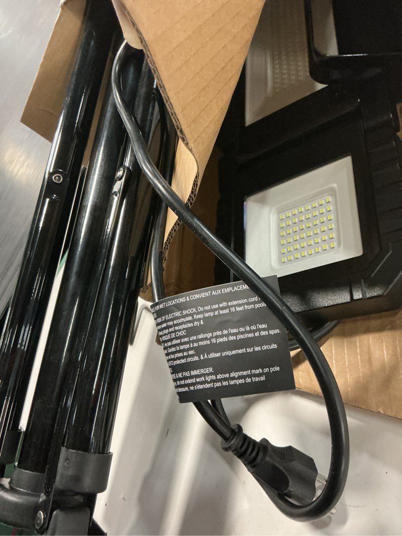 Condition photo showing Good Condition for hart multi-directional led 3-head 7000 lumen work light with tripod, adjustable, 7000 lumens