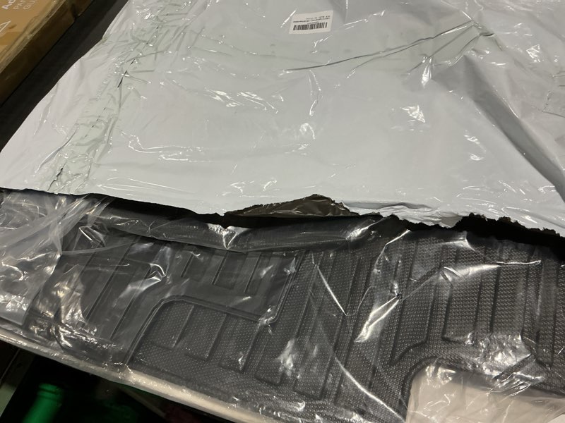 Condition photo showing Good Condition for custom for 2022-2025 nissan pathfinder cargo mats trunk liner with 3rd rear seat backrest mat all weather tpe protection mat accessories (for 2022-2025 nissan pathfinder)