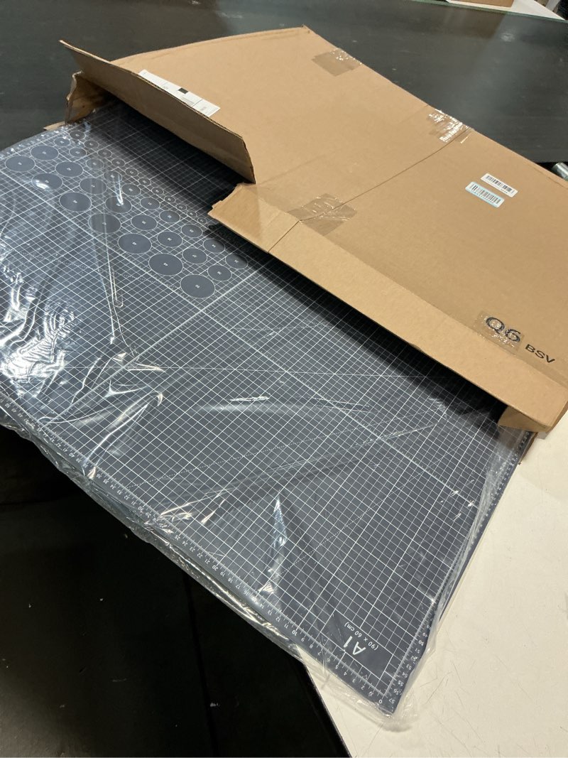 Condition photo showing Good Condition for headley tools thickened 24 x 36 inch self healing cutting mat, durable a1 double sided 5-layer craft cutting board for fabric, quilting, sewing, hobby, scrapbooking, arts and crafts project, dark gray 36"l x 24"w gray