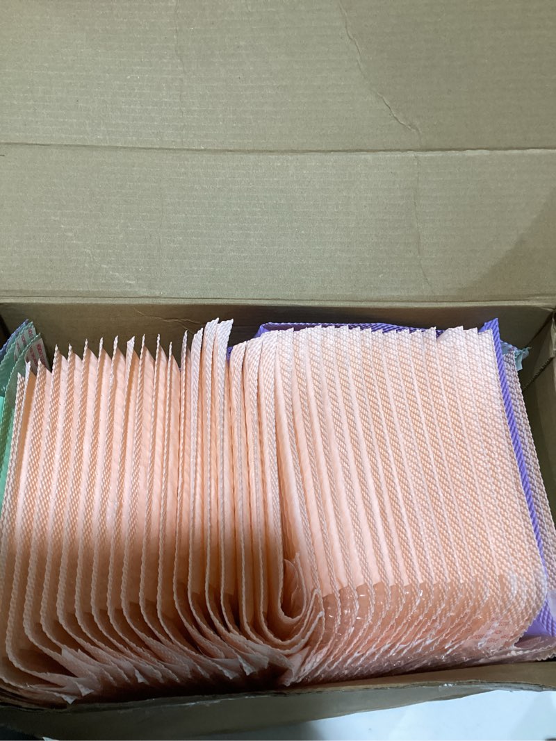 Gueevin 200 Pcs Bubble Mailer 4 x 6 Inch Small Shipping Bags Waterproof Padded Envelopes Self Adhesi
