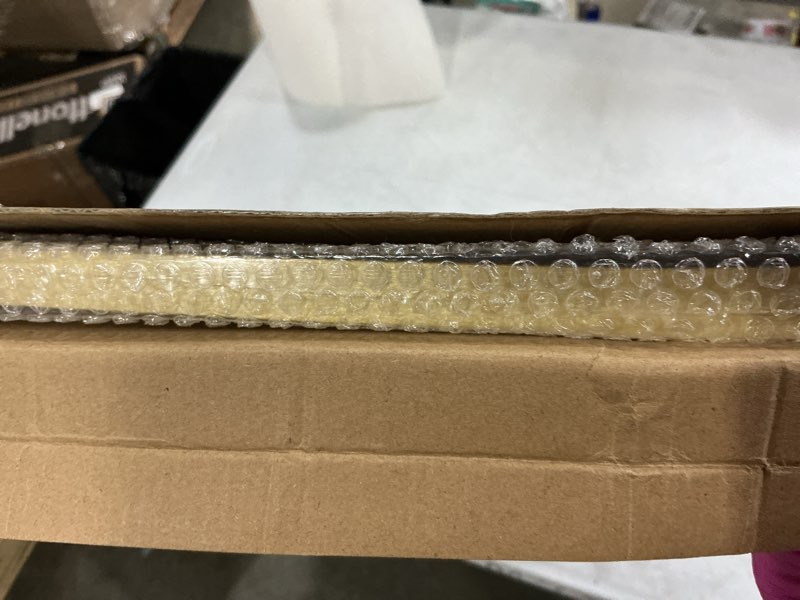 Condition photo showing Good Condition for upsimples 18x24 picture frame, display pictures 16x20 with mat or 18 x 24 without, wall hanging poster frames, gold, 1 pack gold 18x24