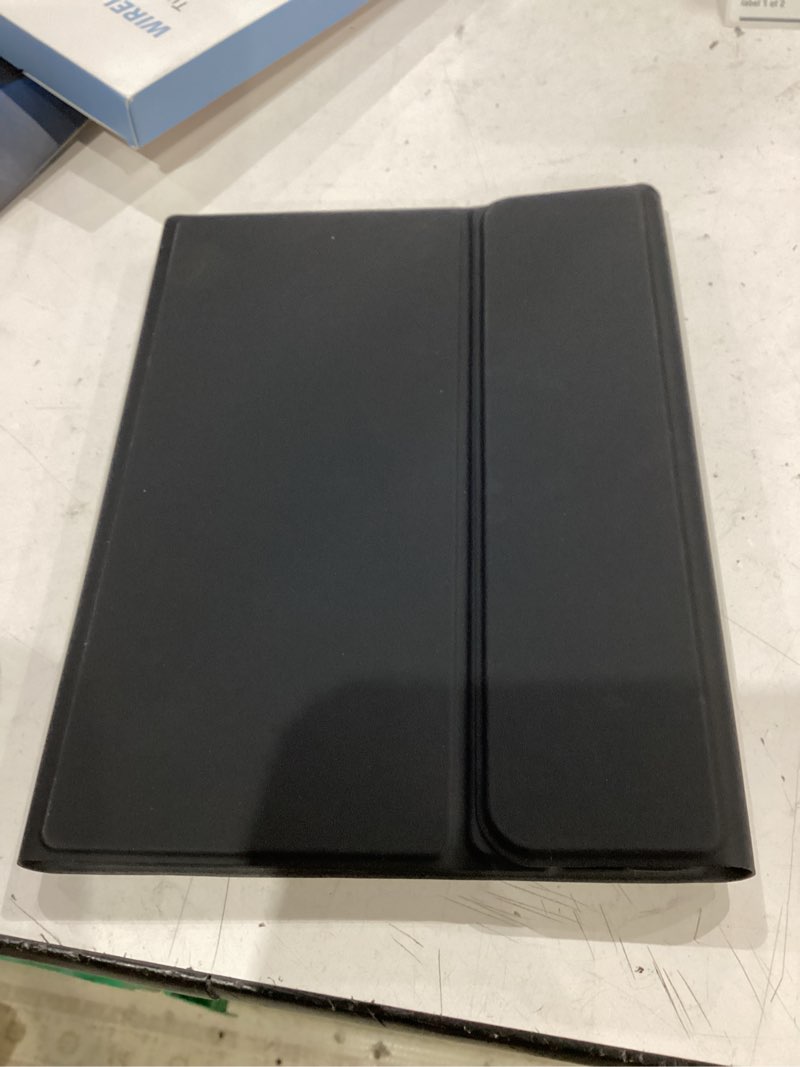 Condition photo showing Good Condition for harvopu compatible for ipad 11th 10th generation case with keyboard, folio cover with pencil holder, multi-touch trackpad, 7 color backlit, detachable keyboard for ipad (a16) 11th/10th gen (black)