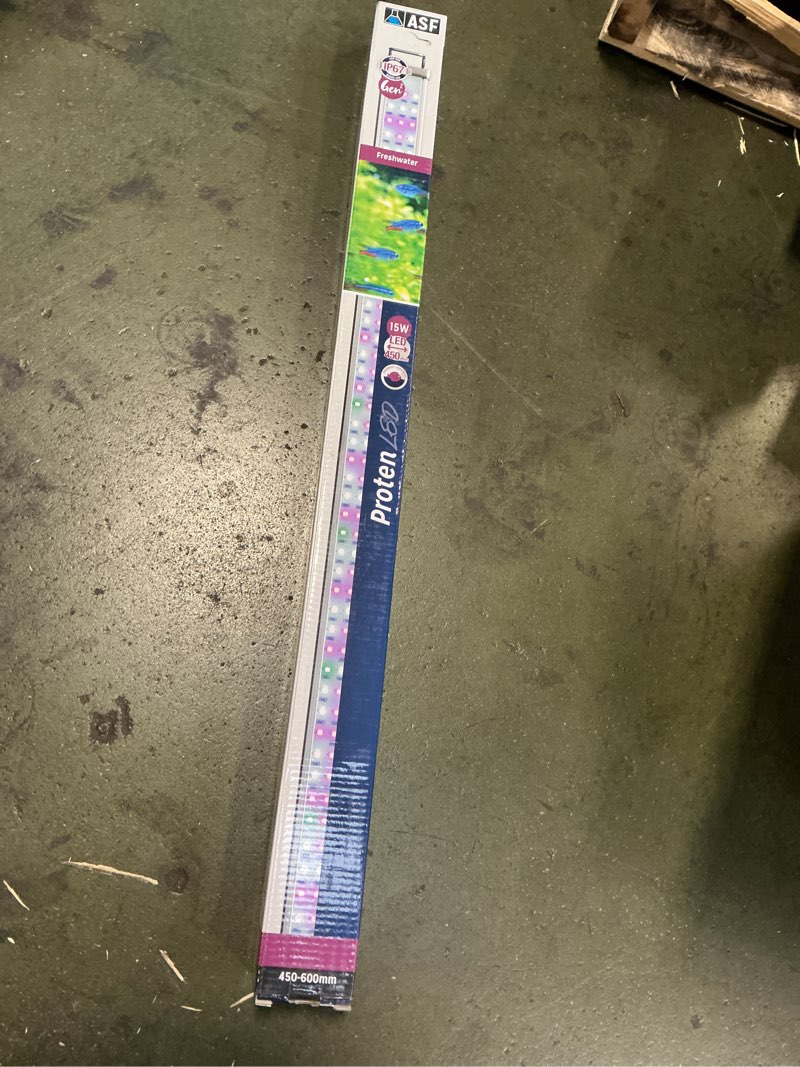 Condition photo showing New/Like New for AQUARIUM SYSTEMS Proten Led Freshwater 15W - Ext. de 45 à 60cm