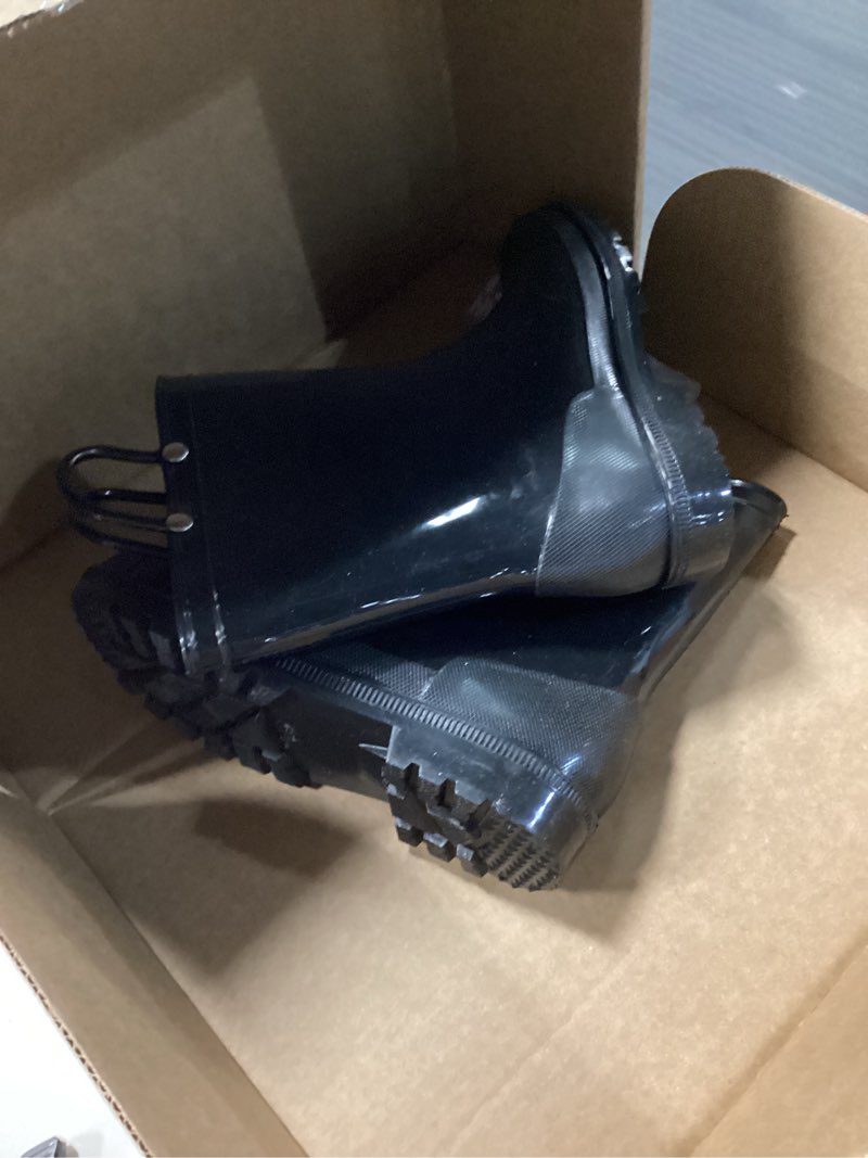 Condition photo showing Good Condition for hisea kids rain boots for toddlers boys girls, waterproof rubber rain shoes with easy-on handles, seamless pvc rainboots anti-slip outdoor mud boots, solid colors & sparkly glitter gradient styles (toddler/little kid/big kid) 3 big kid black