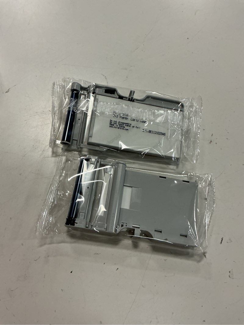 Condition photo showing Good Condition for polaroid hi-print paper gen 2