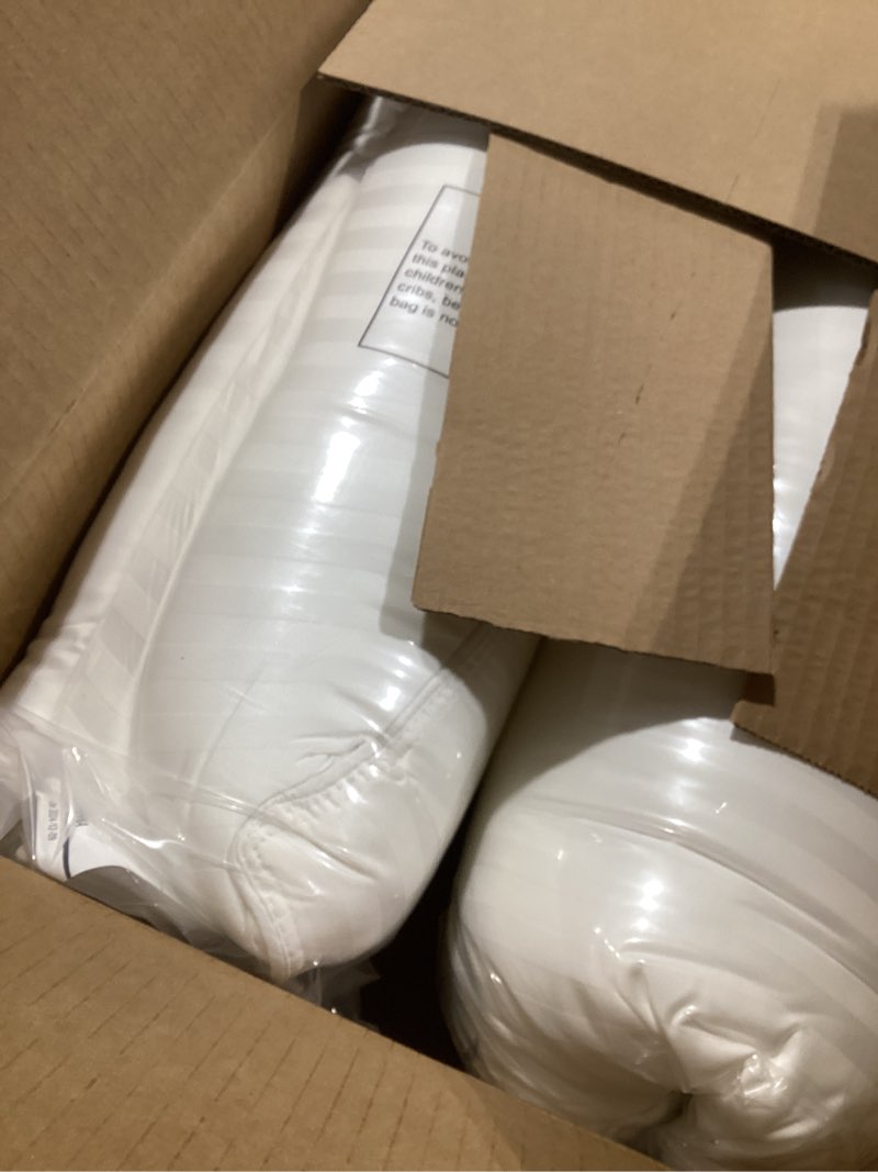 Condition photo showing Good Condition for Beckham Hotel Collection Bed Pillows Standard/Queen Size Set of 2 - Original Soft Down Alternative Pillow for Sleeping - Soft Support for Back, Stomach or Side Sleepers