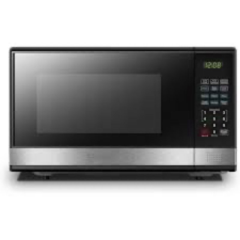 BLACK+DECKER EM720CB7 Digital Microwave Oven with Turntable Push-Button Door, Child Safety Lock, 700