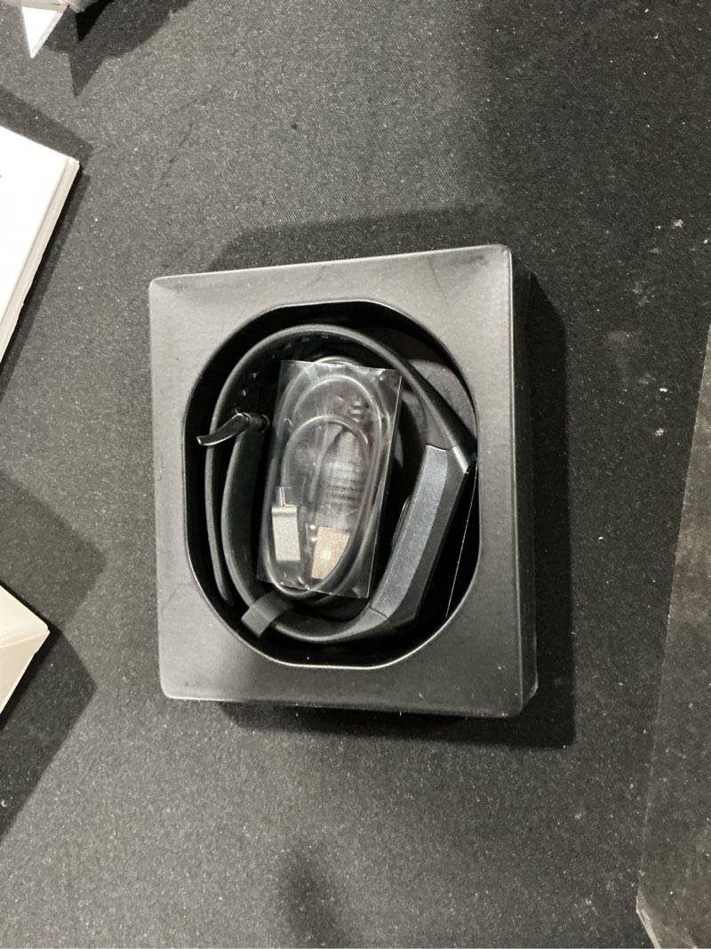 Fitness Tracker Activity Tracker Smart Watch 1.10''AMOLED Touch Color Screen,Smart Watch with 24/7 B