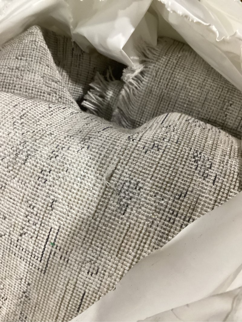 Condition photo showing Good Condition for Loloi Amber Lewis Alie Collection ALE-03 Taupe/Dove 9'-6'' x 13'-1'', .13'' Pile Height, Area Rug Taupe / Dove 9' x 13' (Rectangular)