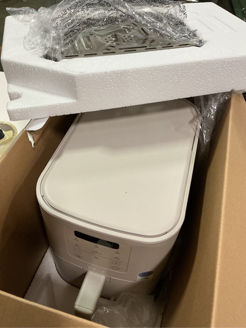 Condition photo showing New/Like New for bella 4Qt Slim Air Fryer, Fits-anywhere™ Kitchenware, EverGood™ Ceramic Nonstick Coating, Adjustable Temperature, 6 Preset Cooking Options, 60 Min Auto Shutoff w Audible Tone, 3.3lb Capacity, Oatmilk 4 QT Oatmilk