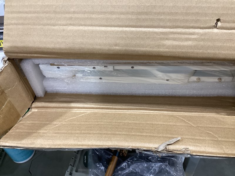 Condition photo showing Good Condition for Kids Bookshelf Wooden Montessori Book Shelf Dutch Design 3Tier Scalloped White Gift Milkywhite Width31¼", Height33½", Depth8?"