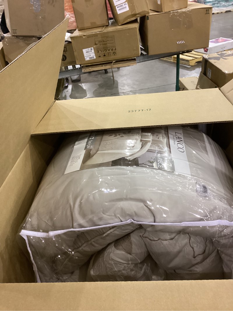 LANCO MODERN LIFESTYLE Beige California King Comforter Set, 7 Pieces Bed in a Bag, Elegant Floral Le