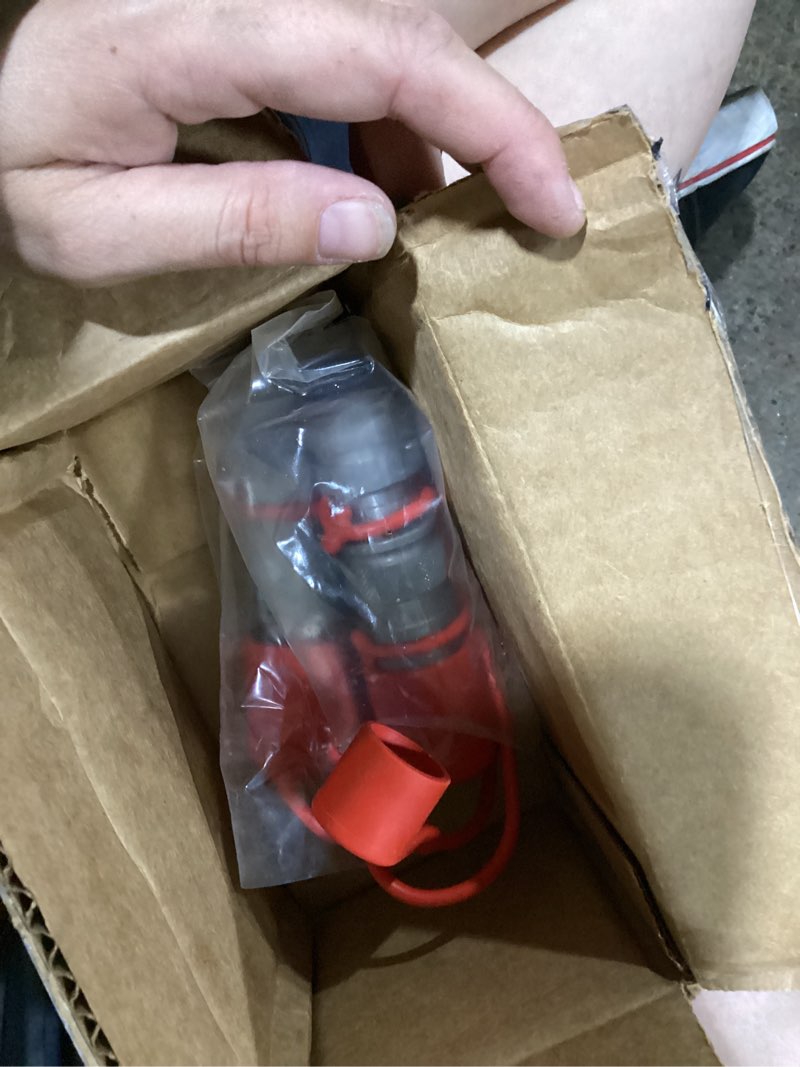 Condition photo showing Good Condition for summit hydraulics 3/8" flat face hydraulic quick connect coupler set w/dust caps, 3/8" npt thread