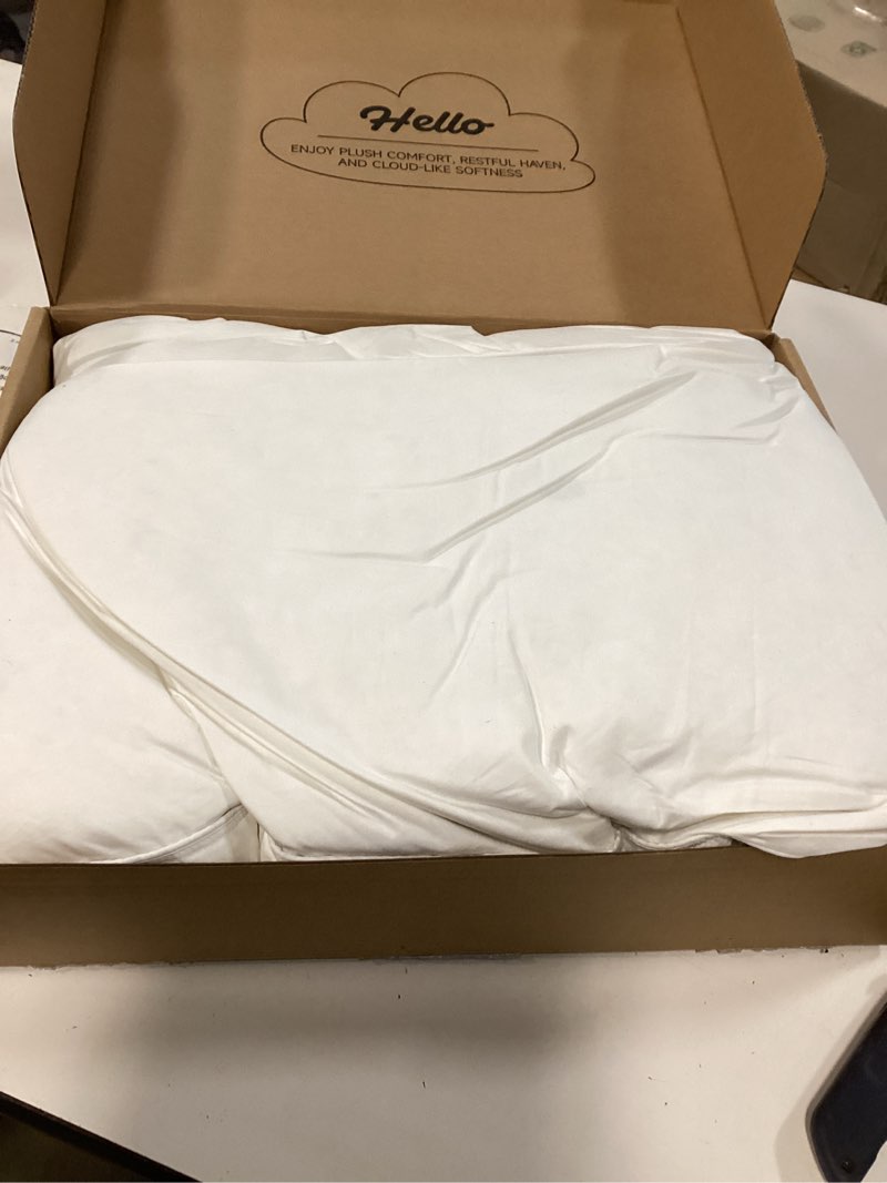 Condition photo showing New/Like New for PlushHavenCloud White Goose Down Pillow - Luxury Hotel Bed Pillow with Natural 900+ Fill Power, Natu