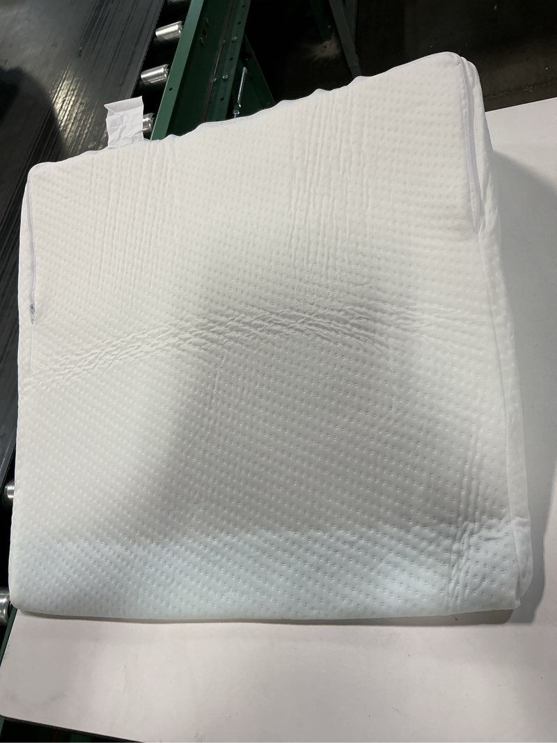 Condition photo showing Good Condition for Bed Wedge Pillow With Memory Foam Top 7.5in - Ideal For Comfortable, Restful Sleeping - Wedge Pillow Neck & Back Pain Relief, Acid Reflux, Snoring, Heartburn, Allergies - Versatile & Washable Cover Standard: 7.5"