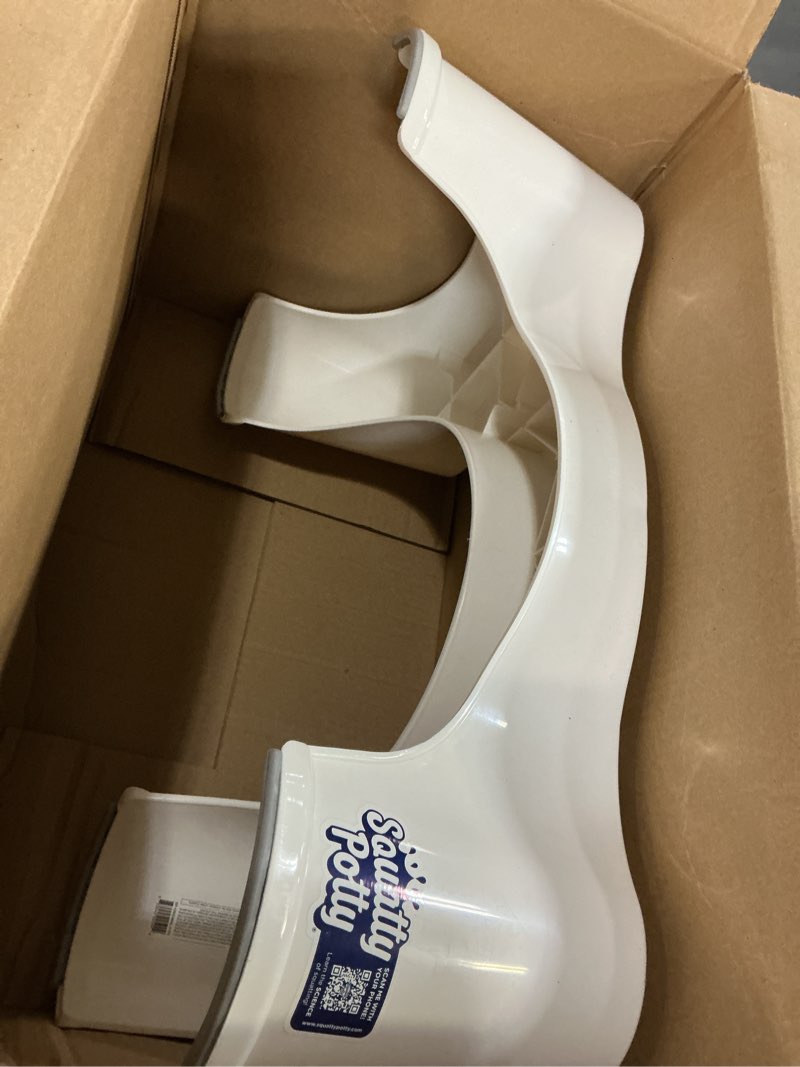 Condition photo showing Good Condition for Squatty Potty The Original Bathroom Toilet Stool, 7 Inch height, White White 7 Inch