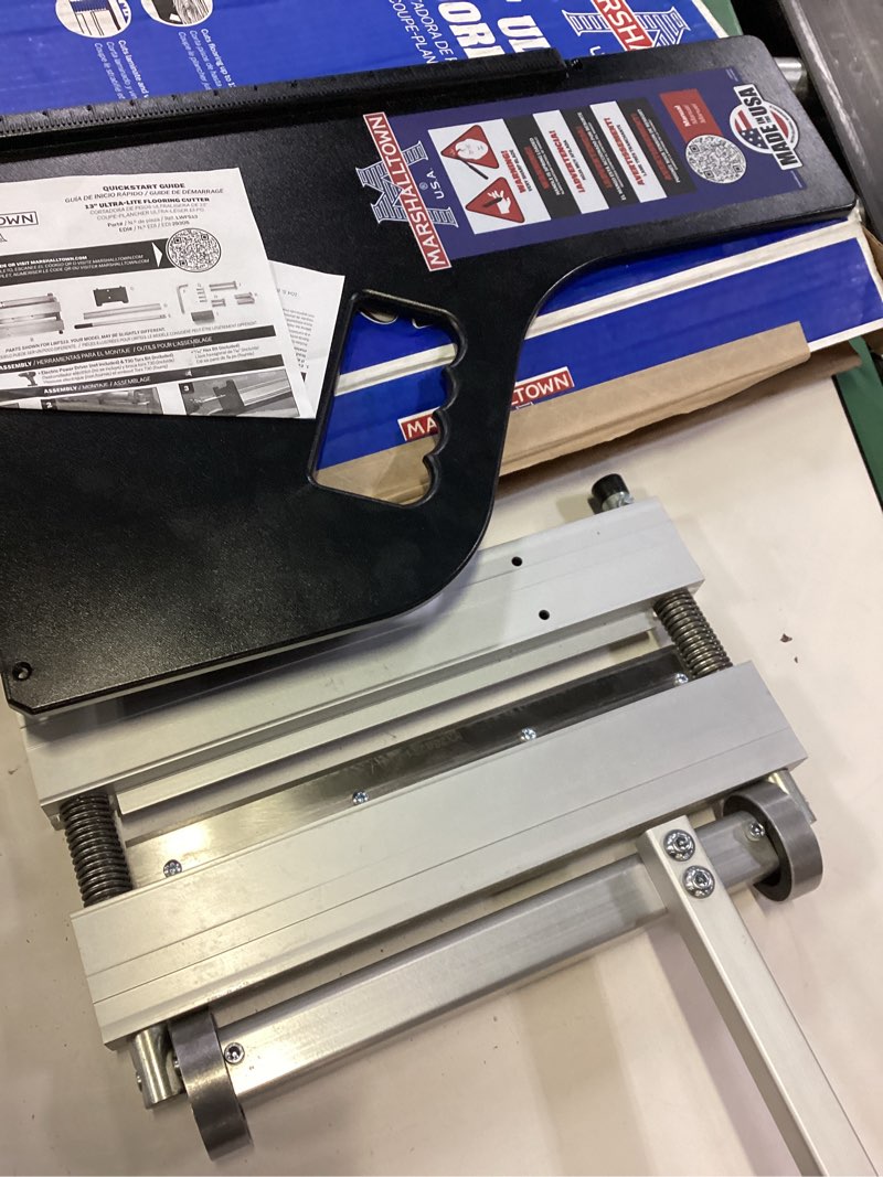 Condition photo showing Good Condition for marshalltown 13-in floor cutter