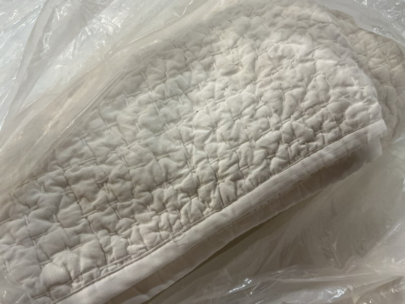 Condition photo showing Good Condition for organic cotton hand stitched quilt set, king/cal king, white
