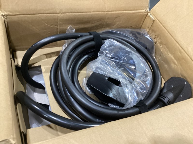 Tera home electric vehicle charger model: Q8-US