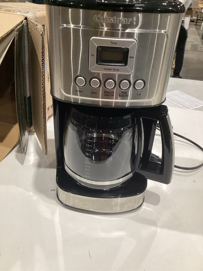 Condition photo showing Good Condition for cuisinart 14-cup coffee maker, programmable perfectemp glass carafe coffee machine with 1-4 cup setting, brew strength control and pause, stainless steel, dcc-3200nas 14-cup glass stainless steel