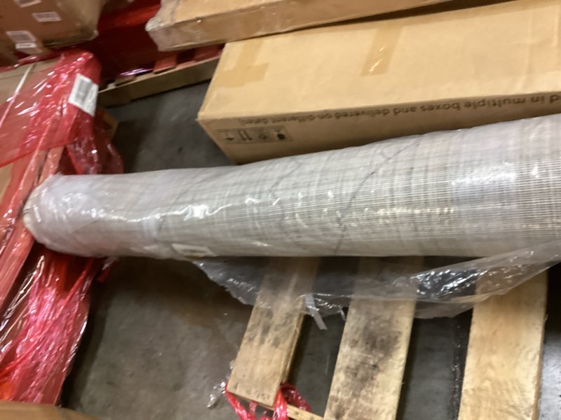 Condition photo showing New/Like New for Loloi Darby Collection DAR-03 Sand/Charcoal 7'-10" x 10' Area Rug