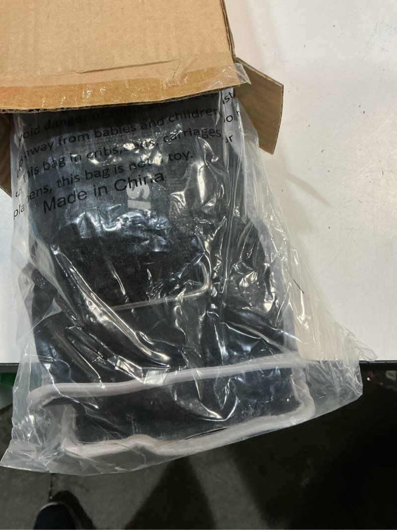 Condition photo showing New/Like New for ZELUS 1 Pair Adjustable Ankle Weights, 2 4 6 8 10 lb Modularized Leg Weight Straps for Women Men, Weighted Ankle Weight Set with Removable Sandbags, 1-5 lb per Ankle Strap for Gym Yoga Jogging Walking 5 lbs x 2 BK-Reflective strips