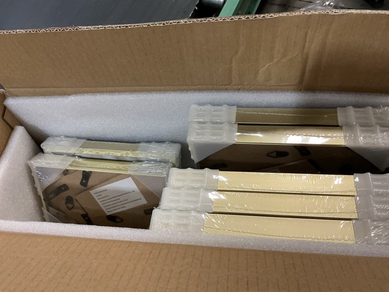 Condition photo showing New/Like New for eletecpro aluminum gallery wall frame set of 15, including 3pcs 8x10, 6pcs 5x7, 6pcs 4x6 photo frame