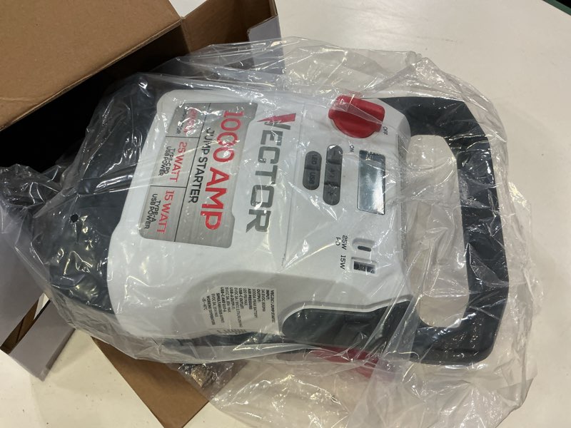 Condition photo showing Good Condition for vector 1000 amp jump starter, compressor, usb power