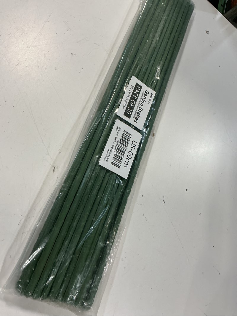 Condition photo showing Good Condition for garden stakes 24 inch, 2ft metal plant stakes 30 pack for gardening and farm, plastic coated plant support for tomato, cucumber, bean, flower, potted more climbing plants 2ft, pack of 30