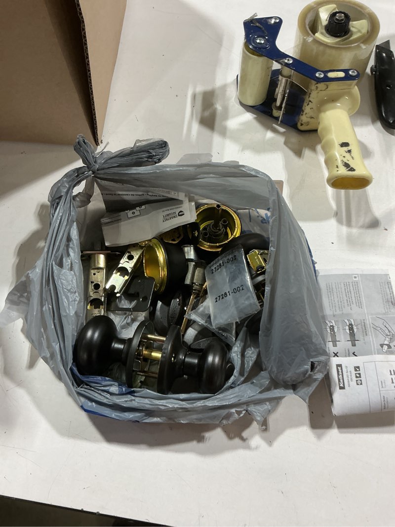 Condition photo showing Good Condition for kwikset cove venetian bronze smartkey exterior single-cylinder deadbolt keyed entry door knob contractor pack with antimicrobial technology 2 -pack (new)