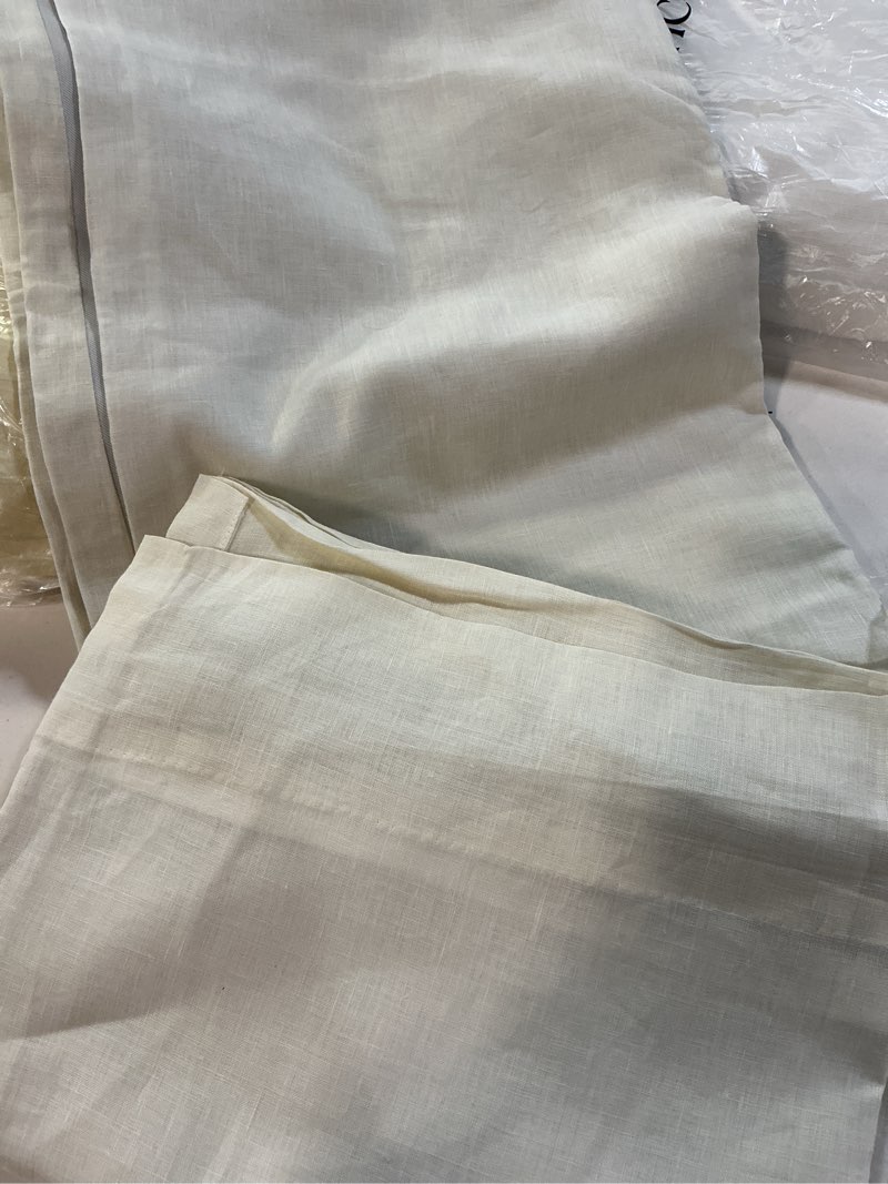Condition photo showing Good Condition for european linen room darkening curtain, 48x84, ivory