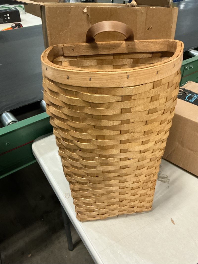 Condition photo showing Good Condition for domensi 15.5 x 10 x 7.5 inch front door basket woven wall hanging basket hanging storage decor farmhouse decor crafting diy for front door(15.5 x 10 x 7.5 inch,classic style)