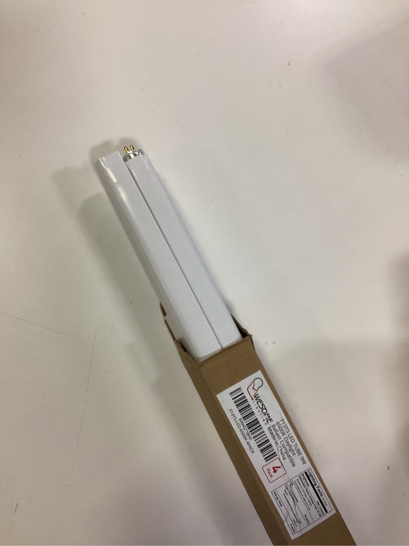 Condition photo showing Good Condition for Wesome Lighting 21 Inch F13T5/DL LED Replacement Bulbs, 6500K Daylight, T5 LED 9 Watts Replace Fluorescent Bulb with LED, Replacement Tube for Counter and Cabinet Fixture, 4 Pack 6500k Daylight 4 Pack
