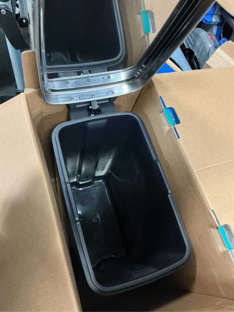 Condition photo showing Good Condition for moxie 40 liter stainless steel steel indoor kitchen hinged lid trash can