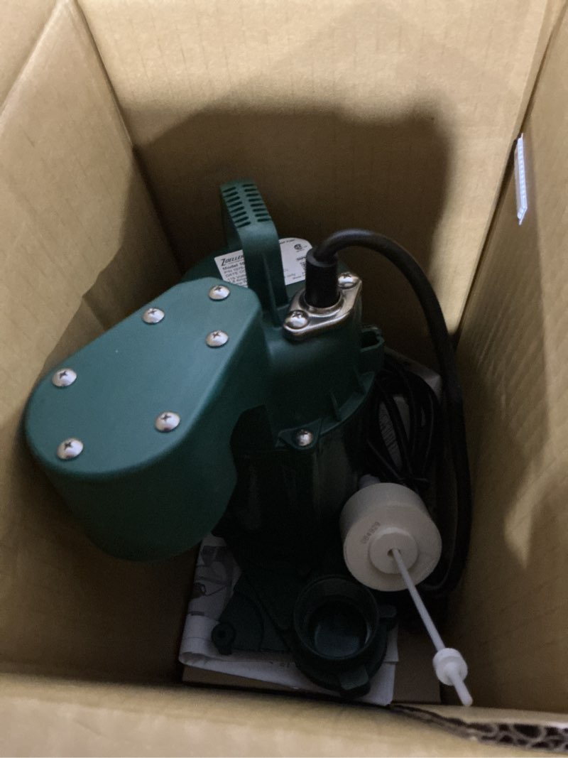 Condition photo showing As Is for zoeller 1/2 hp 3600 gph cast iron vertical float switch ac submersible sump pump